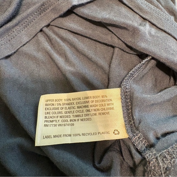 Knox Rose Blue Long Sleeve Peasant Embroidered Stretch Shirt Womens Size Large - Picture 8 of 9